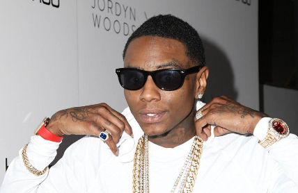 Soulja Boy and model Nia Riley broke up in 2019.